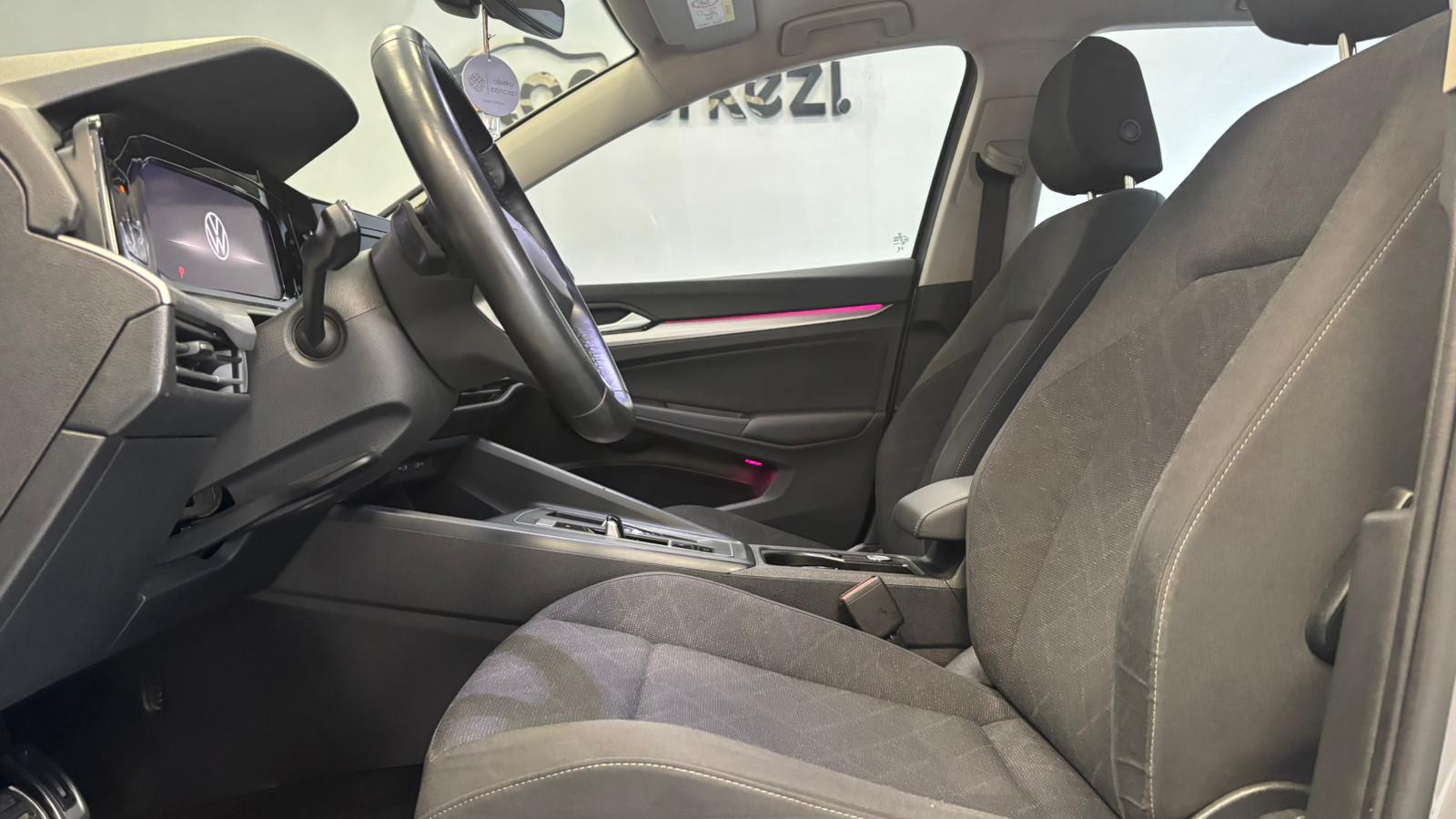 VOLKSWAGEN GOLF 7